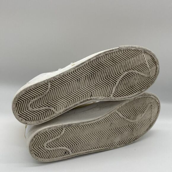 Youth Size 7Y Nike Blazer Mid ‘77 GS ‘Brushstrock White Leather Skate Sneakers - Picture 8 of 9